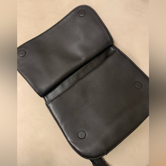 MATT & NATT CROSSBODY BAG - Picture 4 of 8